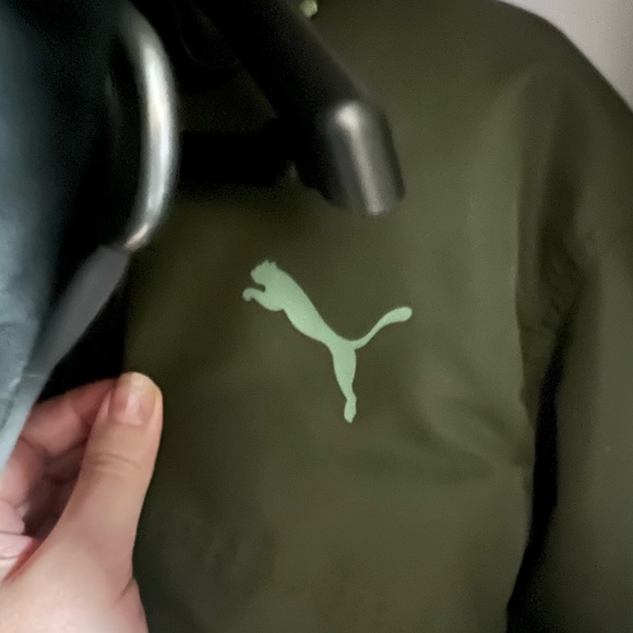 Like new! Feather & down Puma bomber winter jacket. Sz. XL - Picture 13 of 13